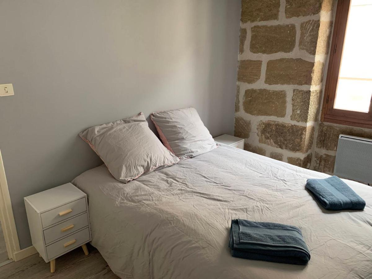 Brive Republique #1 T1 Bis - #3 T2 - #4 T4 - Centre Historique Brive Apartment Bagian luar foto